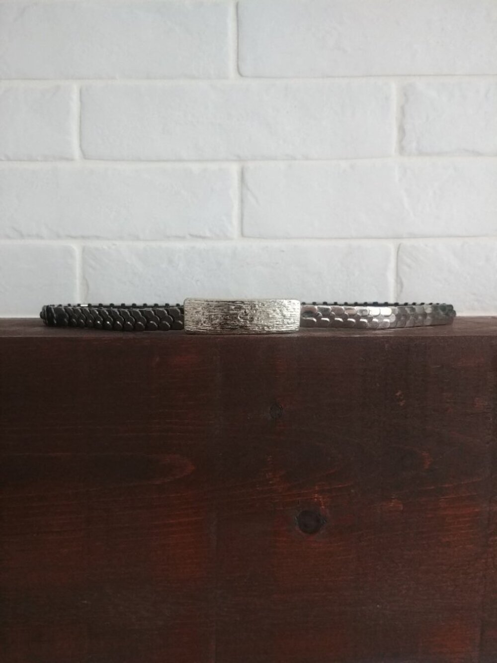 Silver tone stretch narrow skinny metal belt with silver rectangular buckle
